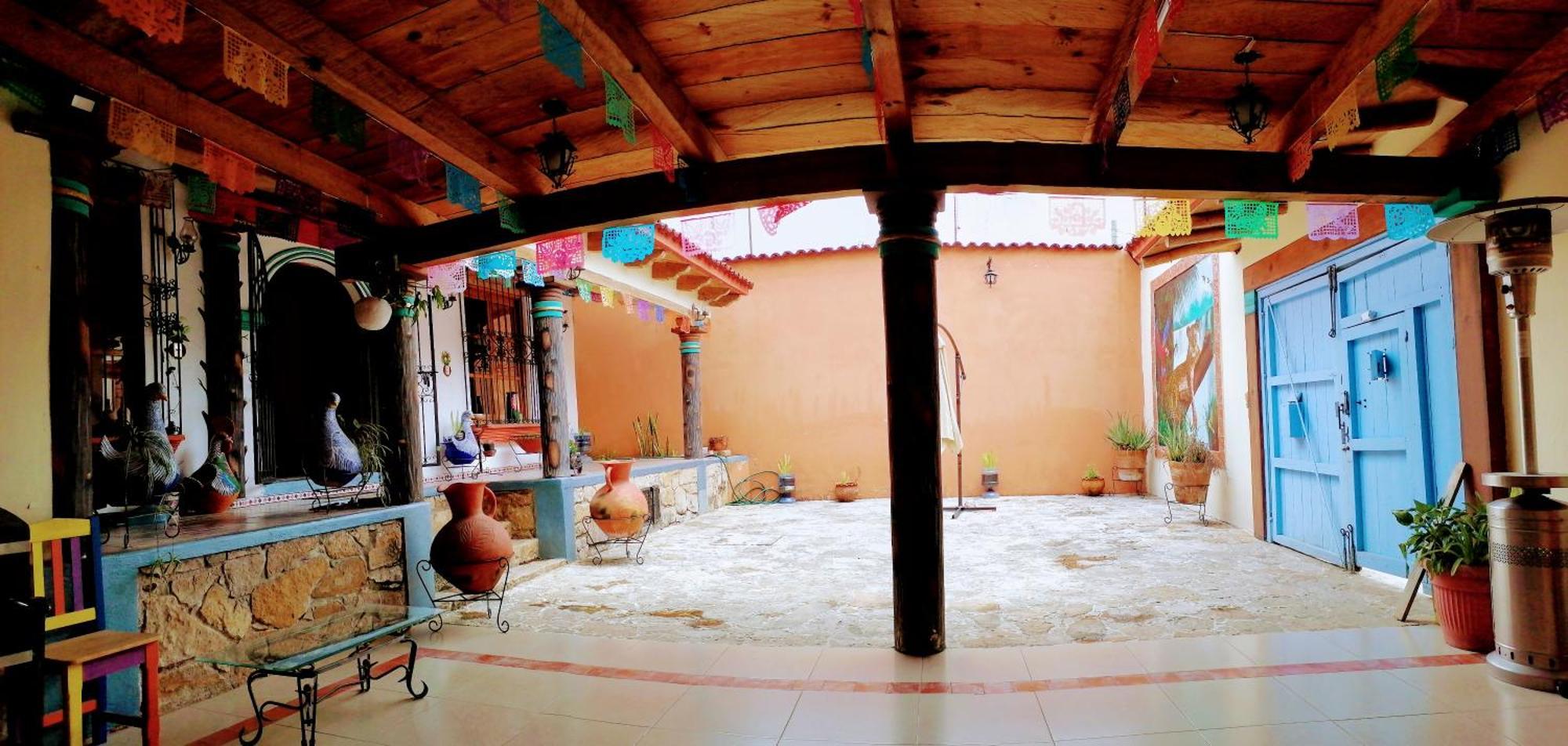 Hotel Tierra Maya San Cristobal de las Casas Bagian luar foto