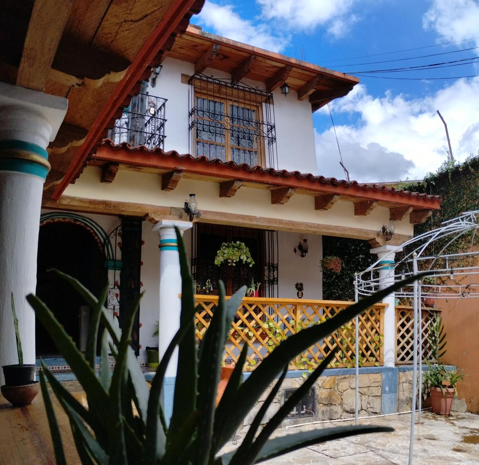 Hotel Tierra Maya San Cristobal de las Casas Bagian luar foto