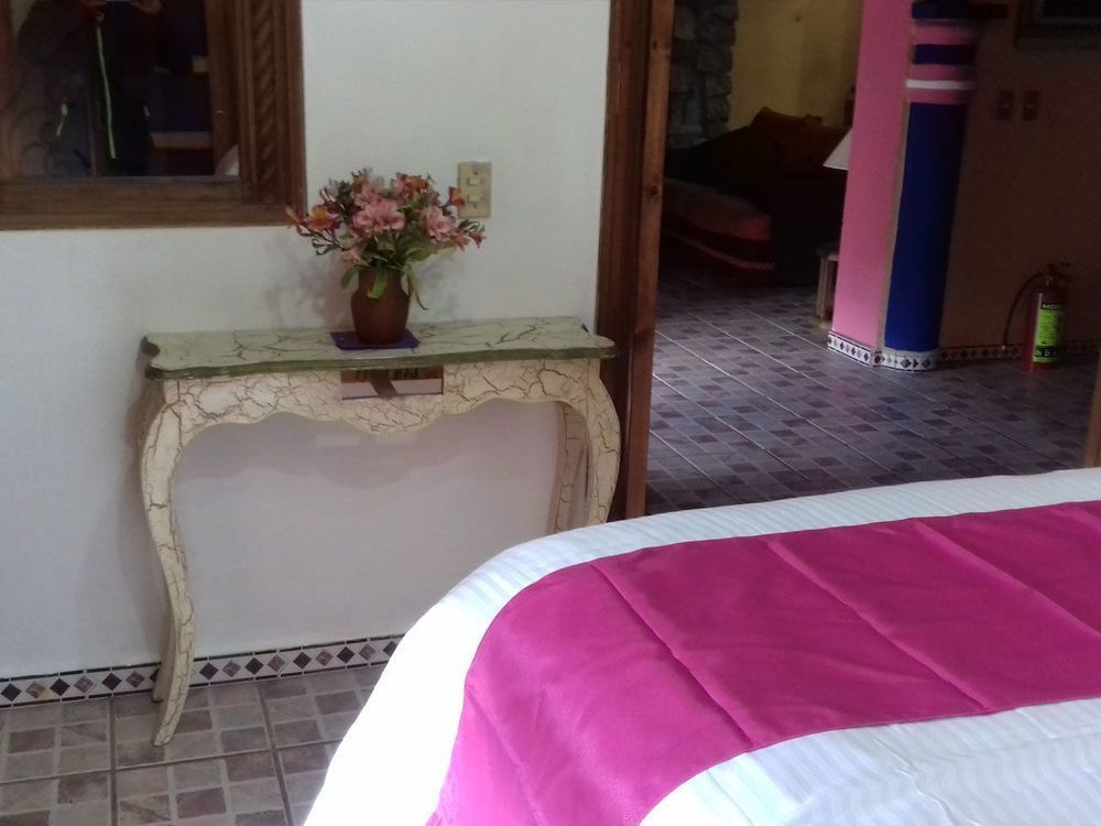 Hotel Tierra Maya San Cristobal de las Casas Bagian luar foto
