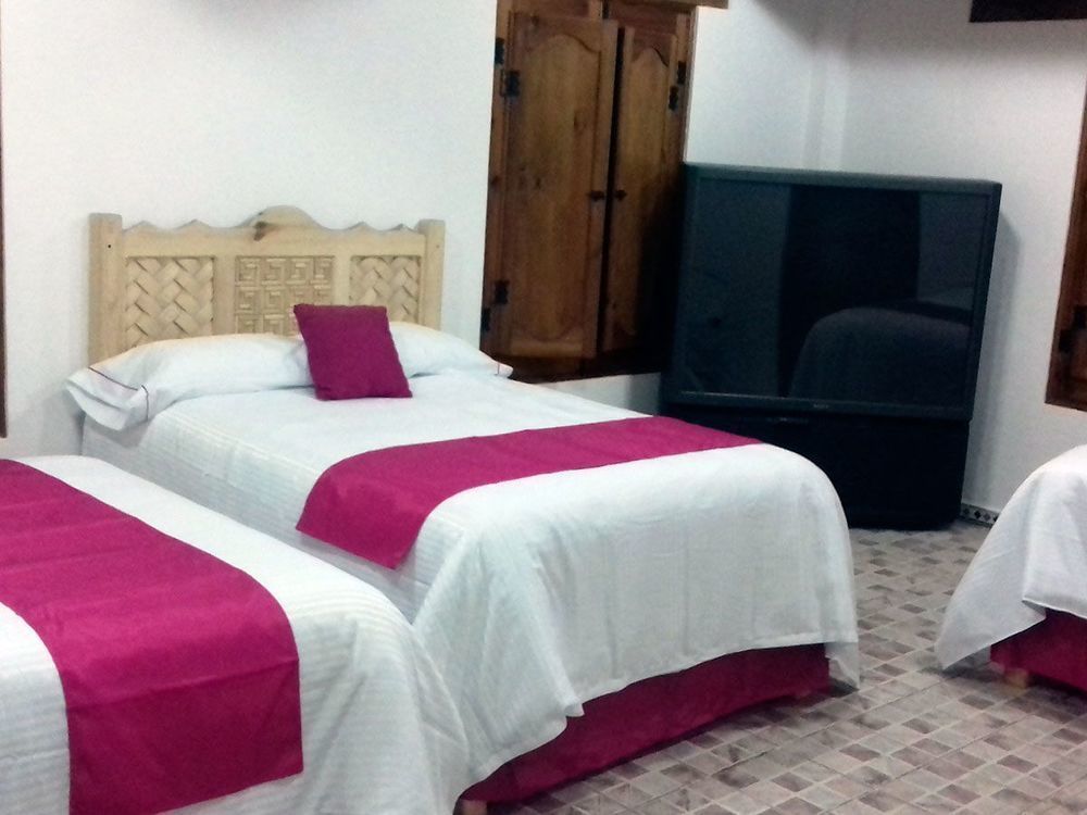 Hotel Tierra Maya San Cristobal de las Casas Bagian luar foto